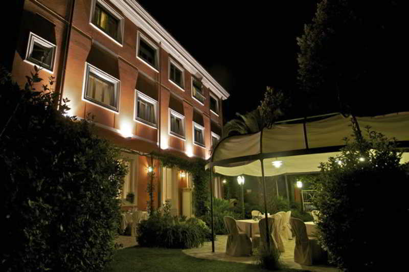 Hotel Viscardo Forte dei Marmi Exterior photo